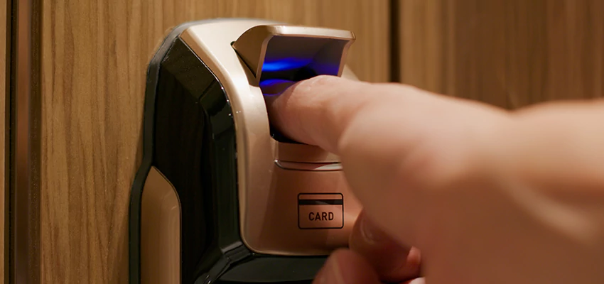 Fingerprint Door Locks Replacement in Florin, CA
